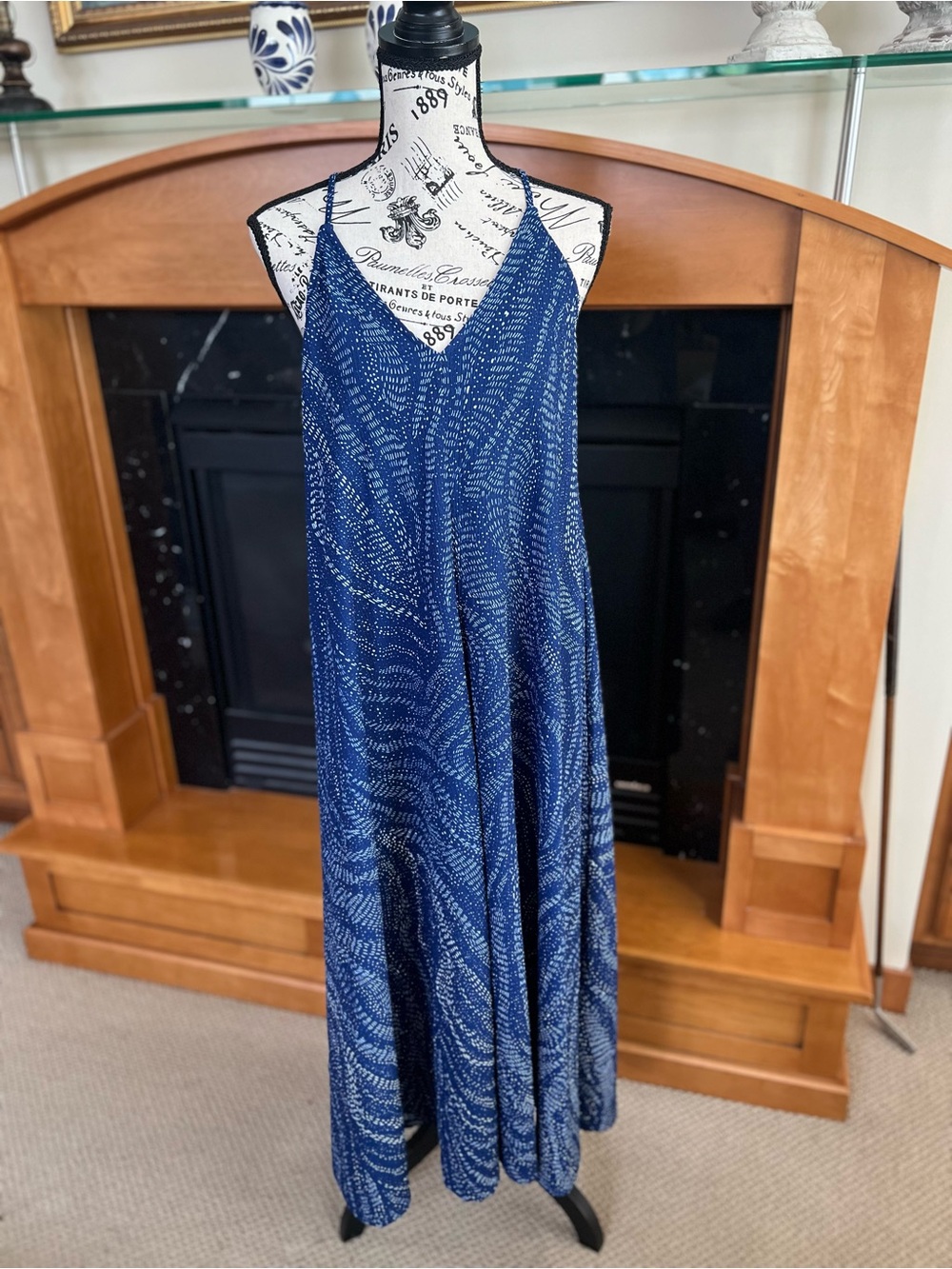 H&M Blue V-Neck Sleeveless Maxi Dress
